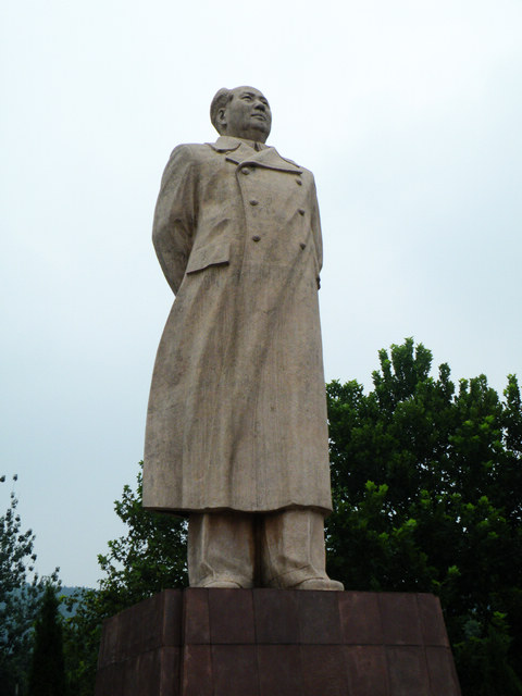 毛主席雕像——赤霞廣場